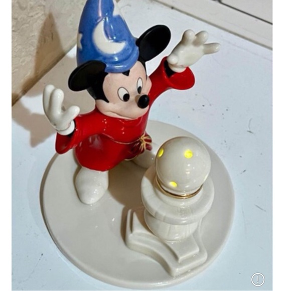 DISNEY “ SORCERER’S APPRENTICE” light up figurine by Lenox China EUC with box - Picture 2 of 6